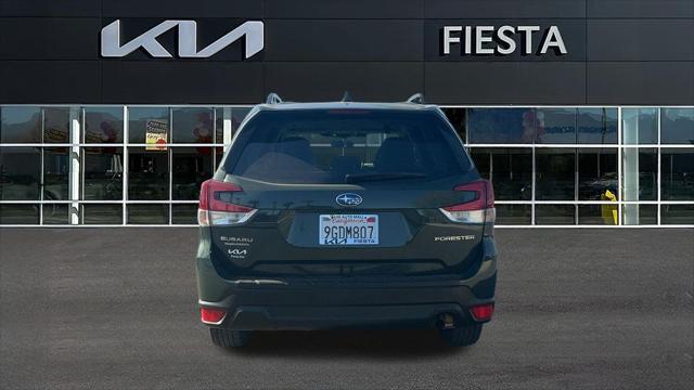 2023 Subaru Forester Premium
