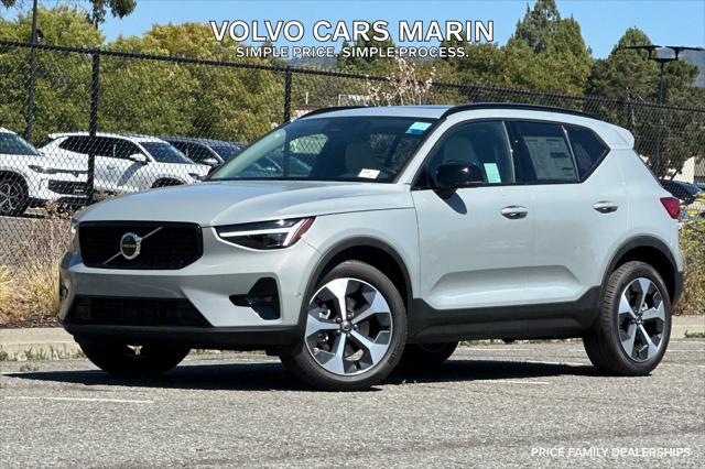 2026 Volvo XC40 Plus, B5 AWD Gas mild hybrid, Dark for sale in San Rafael, CA