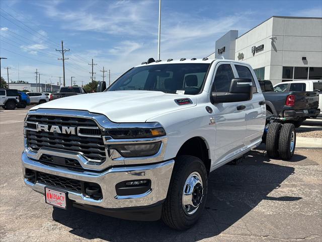 2026 RAM 3500 Chassis RAM 3500 TRADESMAN CREW CAB CHASSIS 4X4 60 CA