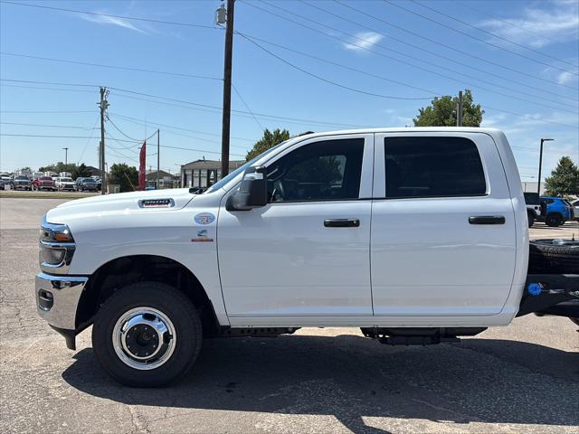 2026 RAM 3500 Chassis RAM 3500 TRADESMAN CREW CAB CHASSIS 4X4 60 CA