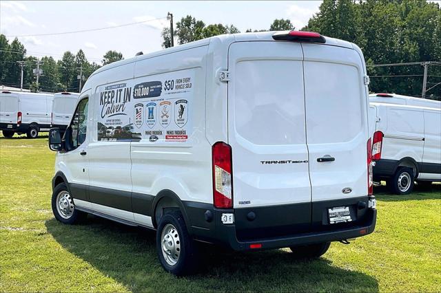 2026 Ford Transit Cargo Van Base w/9,950 lb. GVWR