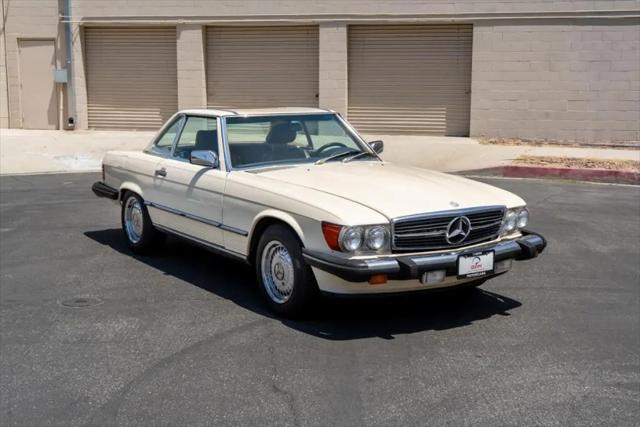 1987 Mercedes-Benz 560 SERIES SL for sale in Sherman Oaks, CA