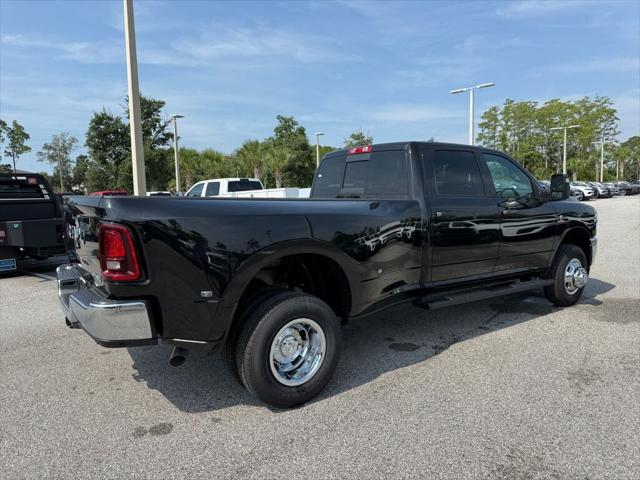 2026 RAM Ram 3500 RAM 3500 TRADESMAN CREW CAB 4X4 8 BOX