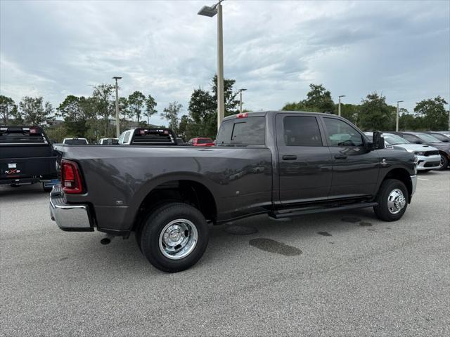 2026 RAM Ram 3500 RAM 3500 TRADESMAN CREW CAB 4X4 8 BOX