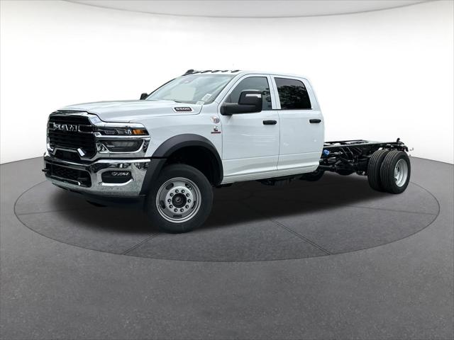 2026 RAM 5500 Chassis RAM 5500 TRADESMAN CHASSIS CREW CAB 4X2 84 CA