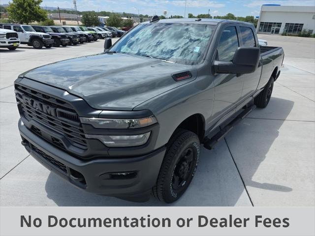 2026 RAM Ram 3500 RAM 3500 TRADESMAN CREW CAB 4X4 8 BOX