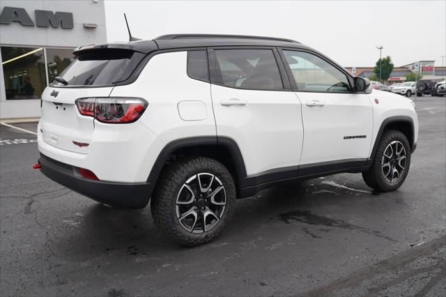 2026 Jeep Compass COMPASS TRAILHAWK 4X4 2026 Jeep Compass COMPASS TRAILHAWK 4X4