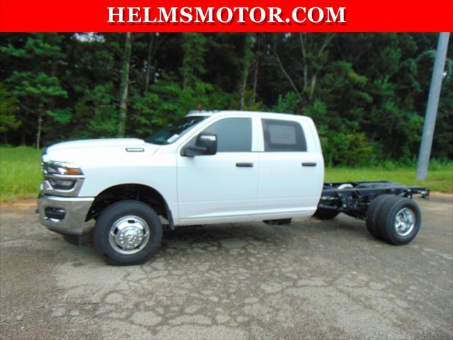 2026 RAM 3500 Chassis RAM 3500 TRADESMAN CREW CAB CHASSIS 4X4 60 CA