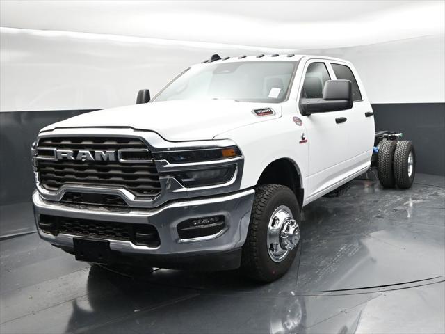2026 RAM 3500 Chassis RAM 3500 TRADESMAN CREW CAB CHASSIS 4X4 60 CA