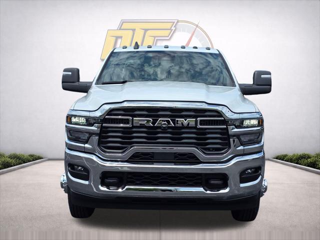 2026 RAM 3500 Chassis RAM 3500 TRADESMAN CREW CAB CHASSIS 4X4 60 CA