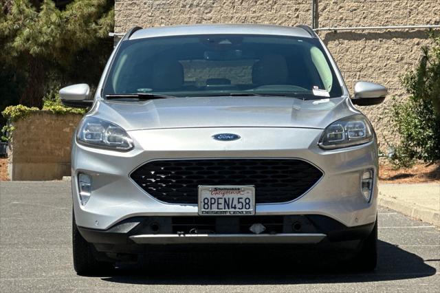2020 Ford Escape Titanium Hybrid