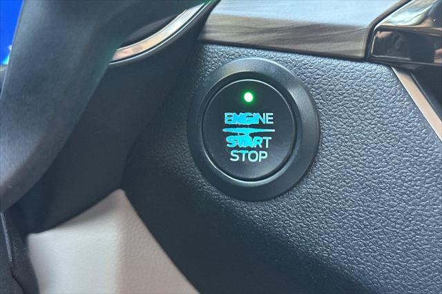 2020 Ford Escape Titanium Hybrid