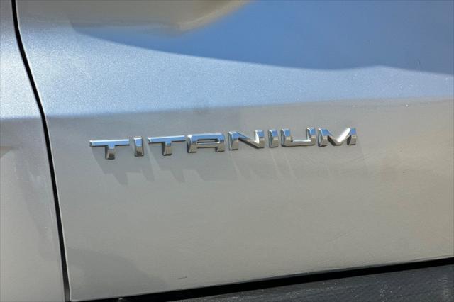 2020 Ford Escape Titanium Hybrid