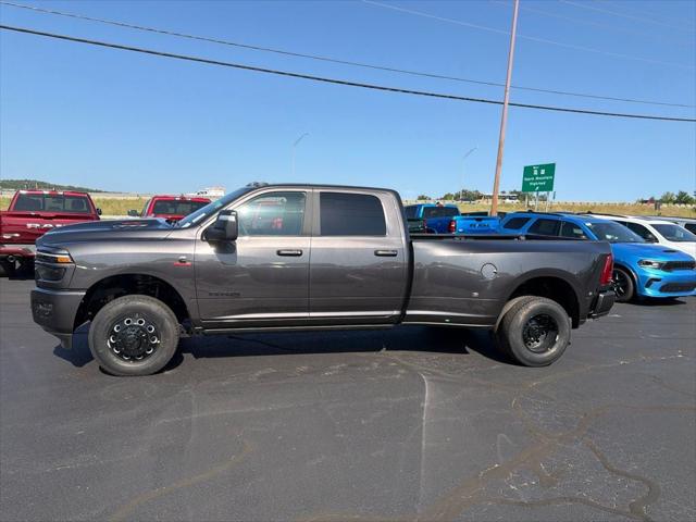 2026 RAM Ram 3500 RAM 3500 LARAMIE CREW CAB 4X4 8 BOX