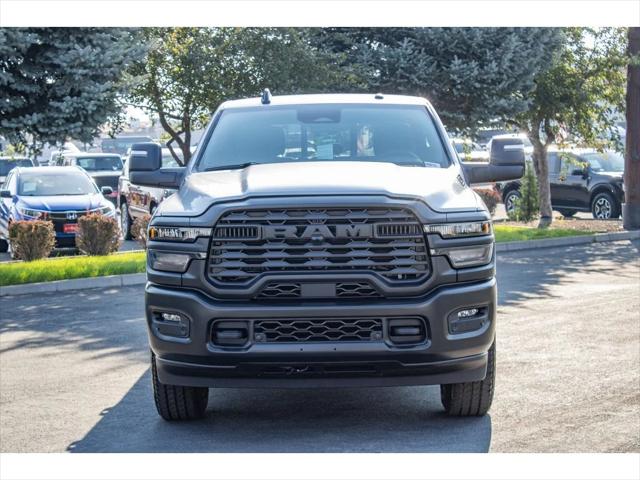 2026 RAM Ram 3500 RAM 3500 TRADESMAN CREW CAB 4X4 8 BOX