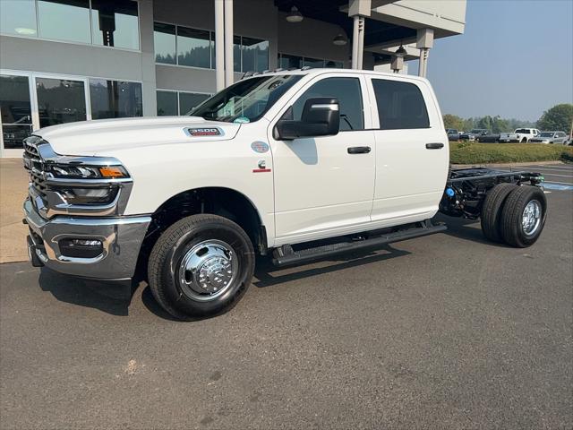 2026 RAM 3500 Chassis RAM 3500 TRADESMAN CREW CAB CHASSIS 4X4 60 CA 2026 RAM 3500 Chassis RAM 3500 TRADESMAN CREW CAB CHASSIS 4X4 60 CA