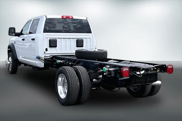 2026 RAM 4500 Chassis RAM 4500 TRADESMAN CHASSIS CREW CAB 4X4 84 CA