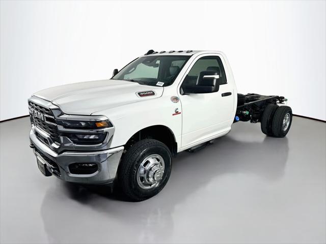 2026 RAM Ram 3500 Chassis Cab RAM 3500 TRADESMAN CHASSIS REGULAR CAB 4X2 84 CA