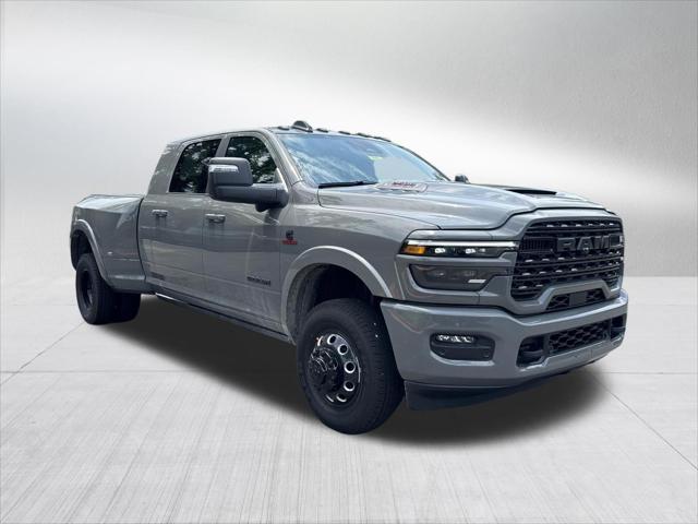 2026 RAM 3500 RAM 3500 LIMITED MEGA CAB 4X4 64 BOX