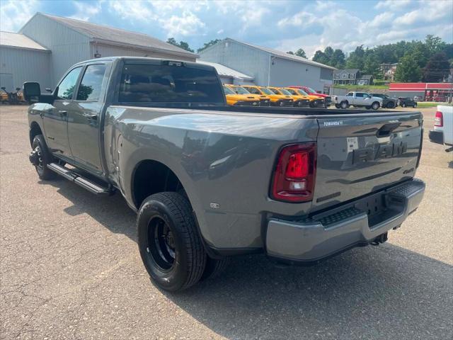2026 RAM 3500 RAM 3500 BIG HORN CREW CAB 4X4 8 BOX 2026 RAM 3500 RAM 3500 BIG HORN CREW CAB 4X4 8 BOX