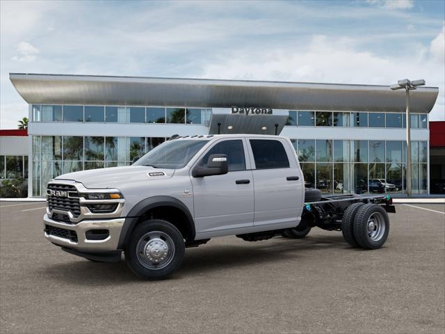 2026 RAM 5500 Chassis RAM 5500 TRADESMAN CHASSIS CREW CAB 4X4 60 CA