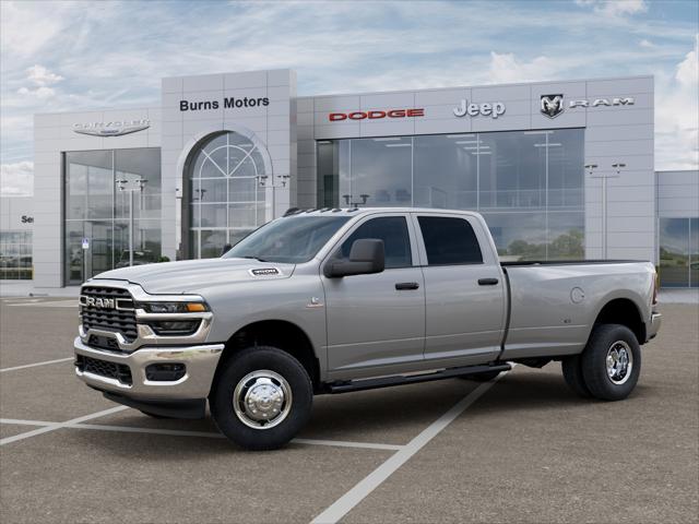 2026 RAM Ram 3500 RAM 3500 TRADESMAN CREW CAB 4X4 8 BOX