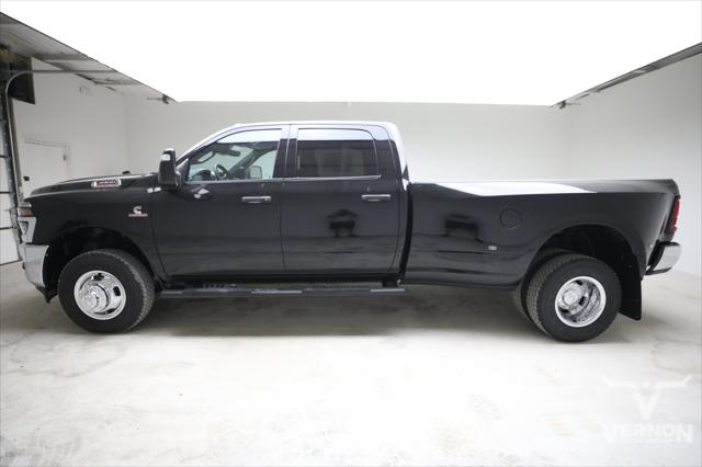 2026 RAM Ram 3500 RAM 3500 TRADESMAN CREW CAB 4X4 8 BOX