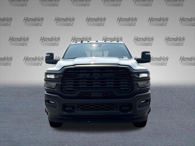 2026 RAM Ram 3500 RAM 3500 TRADESMAN CREW CAB 4X4 8 BOX