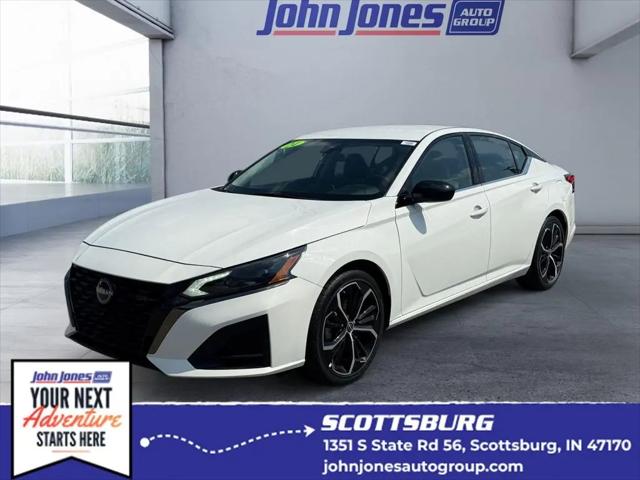 2024 Nissan Altima SR FWD for sale in Scottsburg, IN