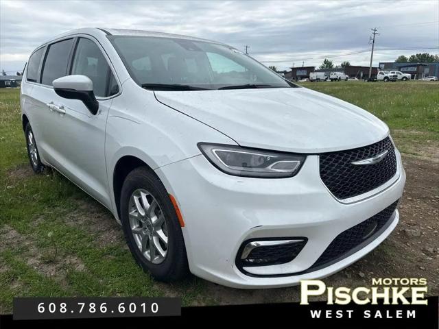 2023 Chrysler Pacifica Touring L for sale in West Salem, WI