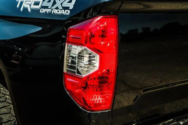 2018 Toyota Tundra SR5 5.7L V8
