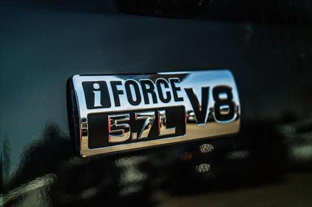 2018 Toyota Tundra SR5 5.7L V8
