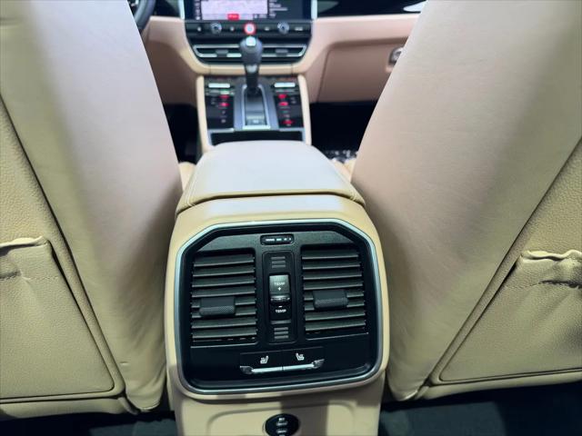 2023 Porsche Macan S