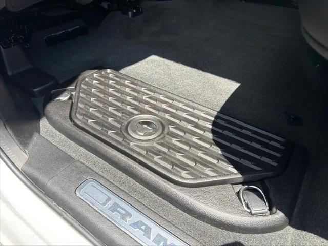 2022 Ram 1500 Laramie Crew Cab 4x4 57 Box