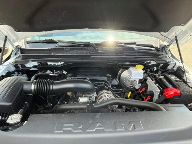 2022 Ram 1500 Laramie Crew Cab 4x4 57 Box