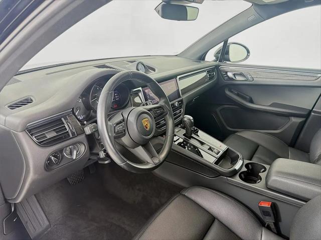 2023 Porsche Macan Macan