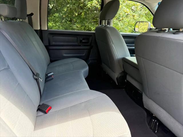 2017 Ram 2500 Tradesman Crew Cab 4x4 6'4" Box