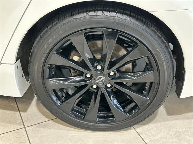2023 Nissan Maxima SR Xtronic CVT