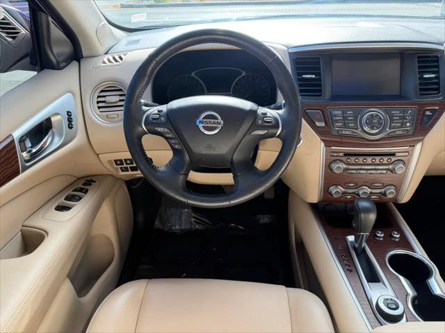 2018 Nissan Pathfinder Platinum