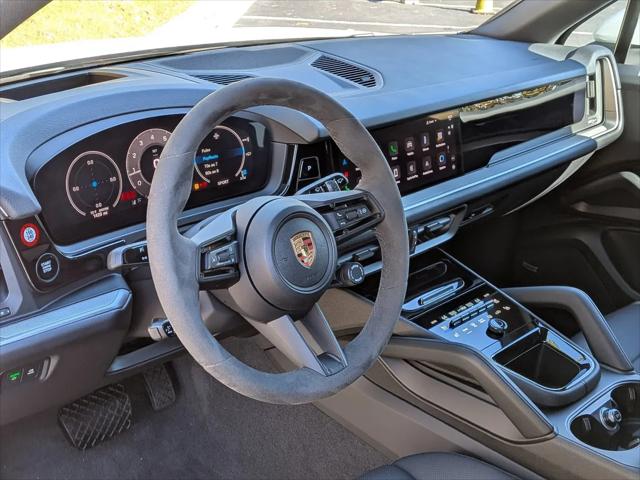 2025 Porsche Cayenne Cayenne