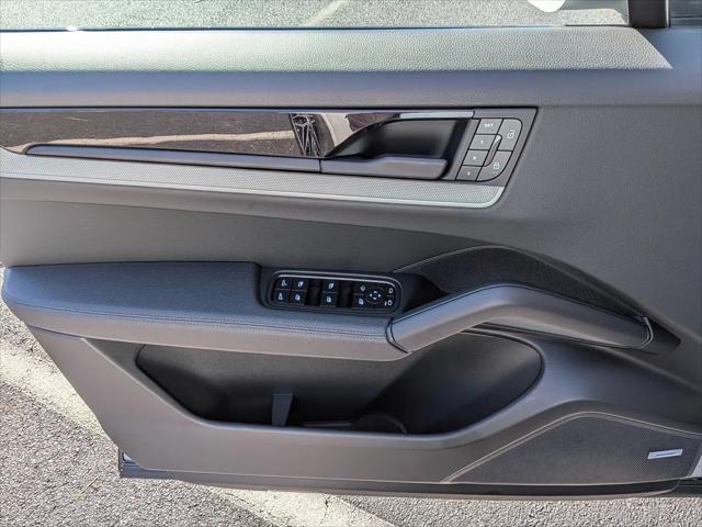 2025 Porsche Cayenne Cayenne