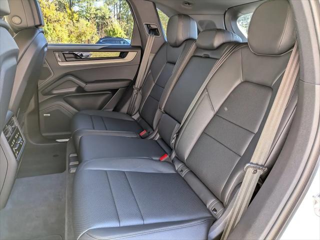 2025 Porsche Cayenne Cayenne