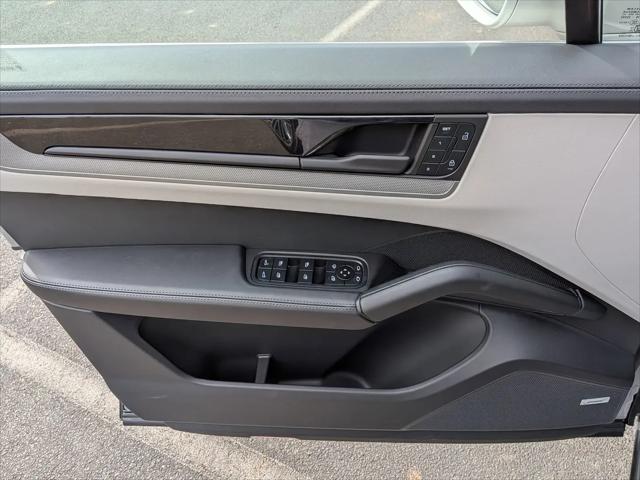 2025 Porsche Cayenne Cayenne