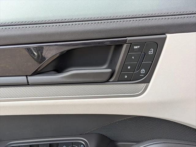 2025 Porsche Cayenne Cayenne