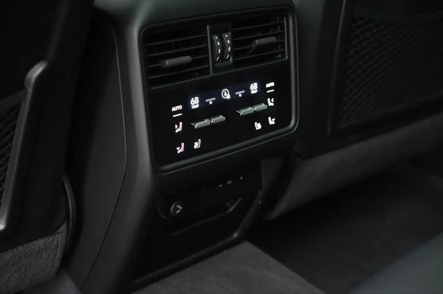 2025 Porsche Cayenne E-Hybrid Cayenne E-Hybrid