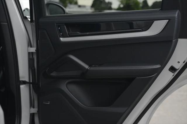 2025 Porsche Cayenne E-Hybrid Cayenne E-Hybrid