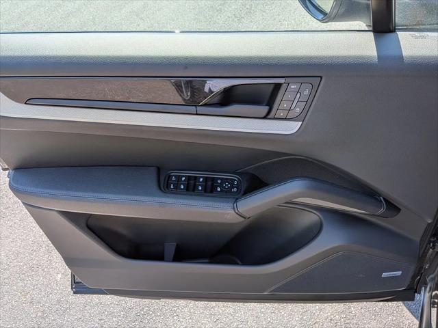 2025 Porsche Cayenne Cayenne