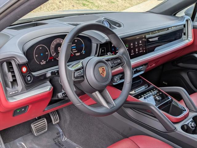2025 Porsche Cayenne E-Hybrid S