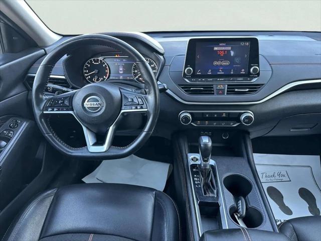 2022 Nissan Altima SR FWD