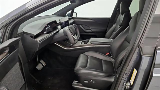 2023 Tesla Model X Standard Range